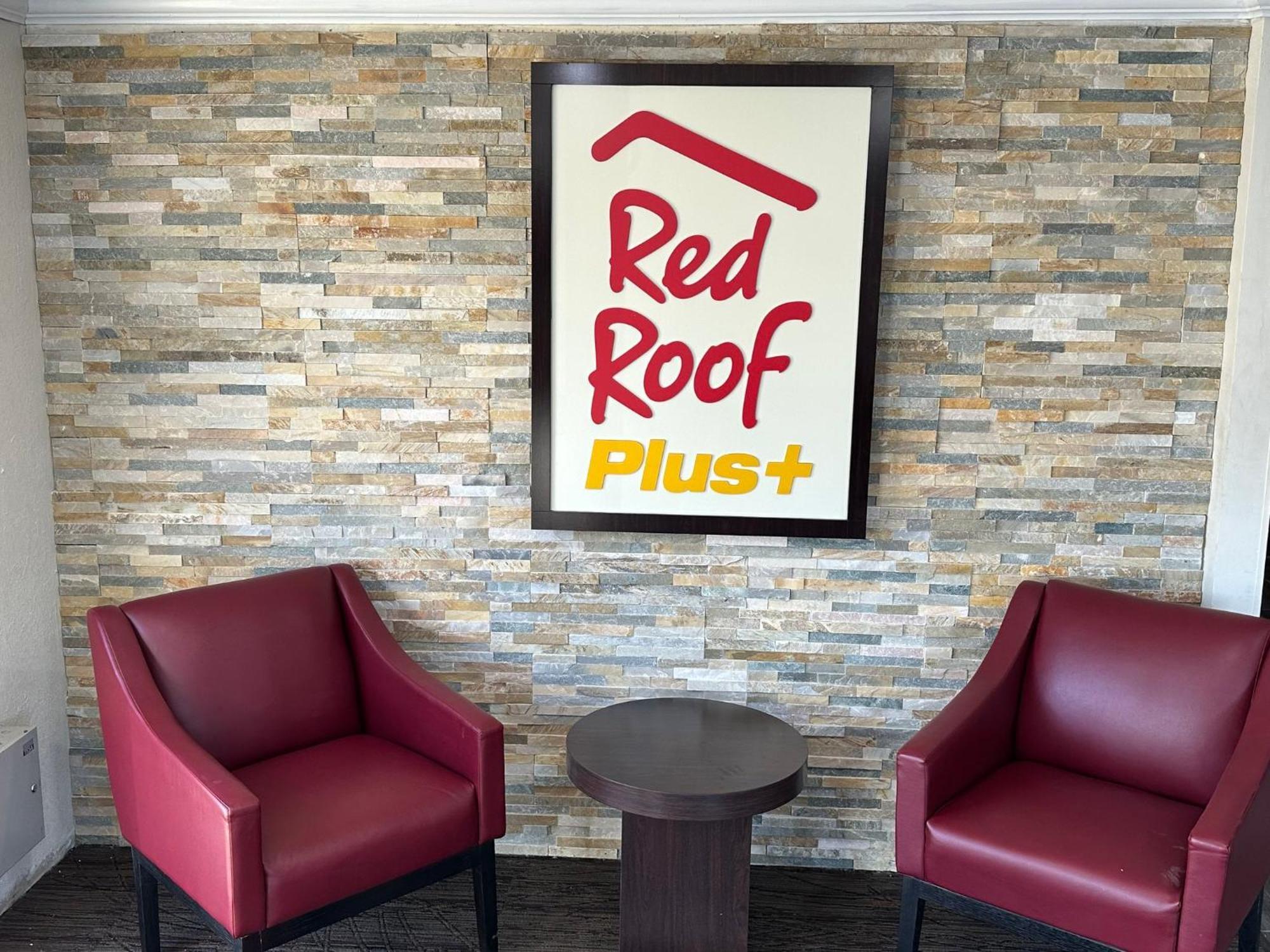Red Roof Plus Belleville Exterior foto